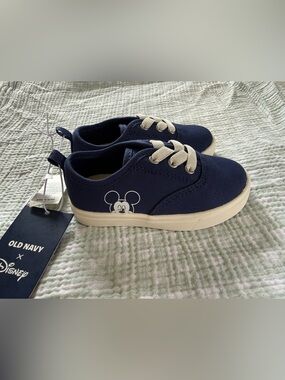Kids Navy Canvas Sneakers with Mickey Accent